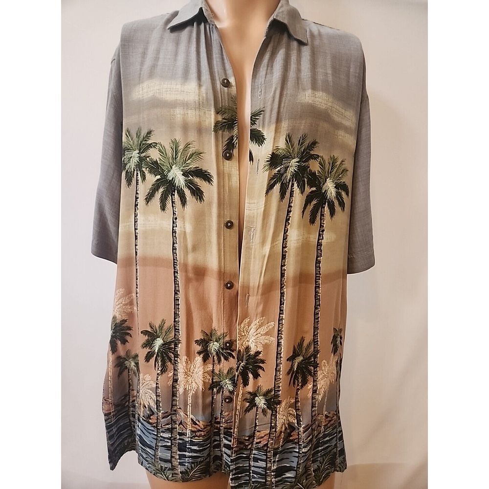 Batik Bay Hawaiian Shirt Men's Size Large Palm Trees Beach Short Sleeve Summer